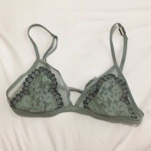 Victoria’s Secret size small